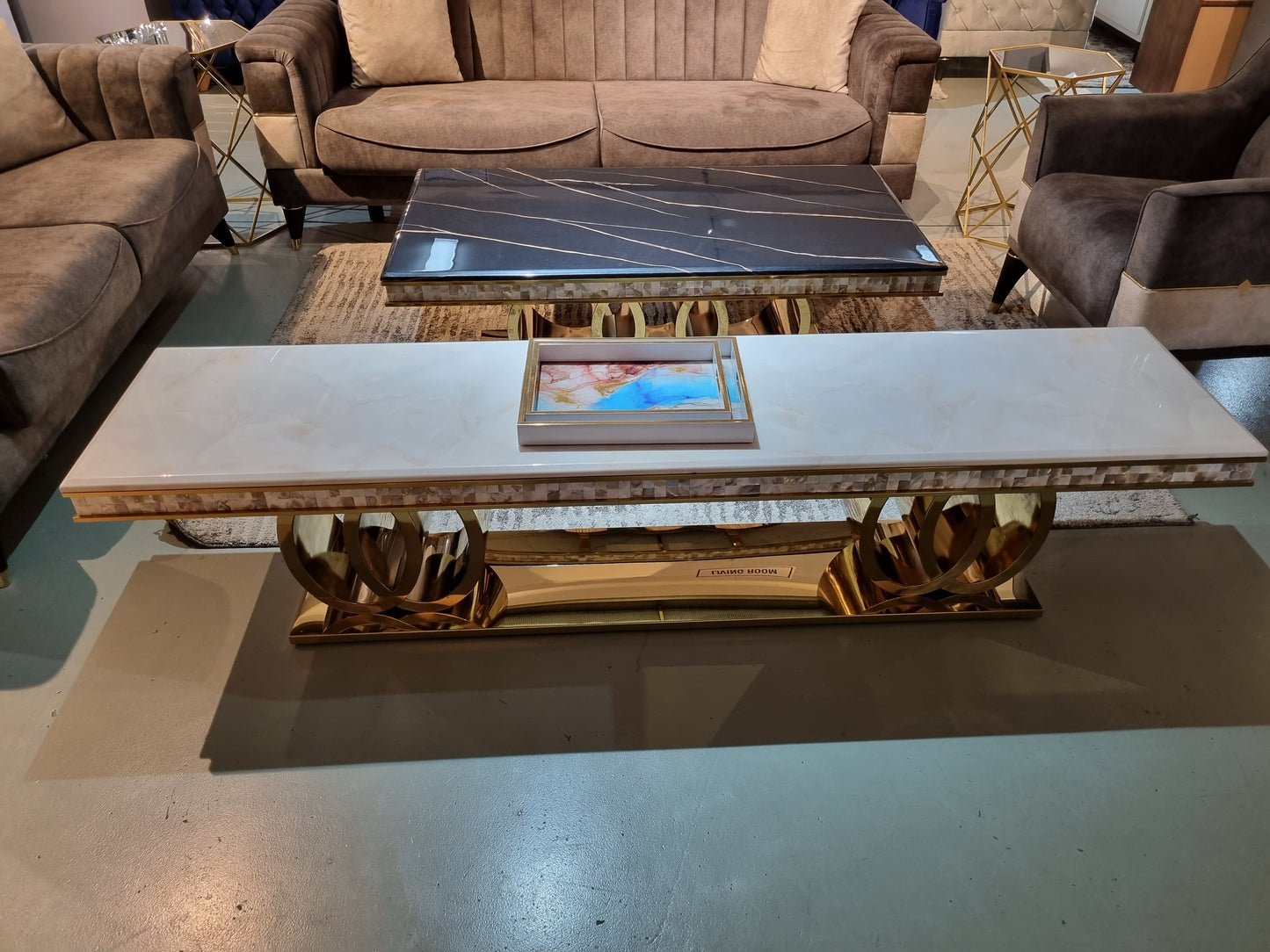 Dolce Vita marble TV Stand