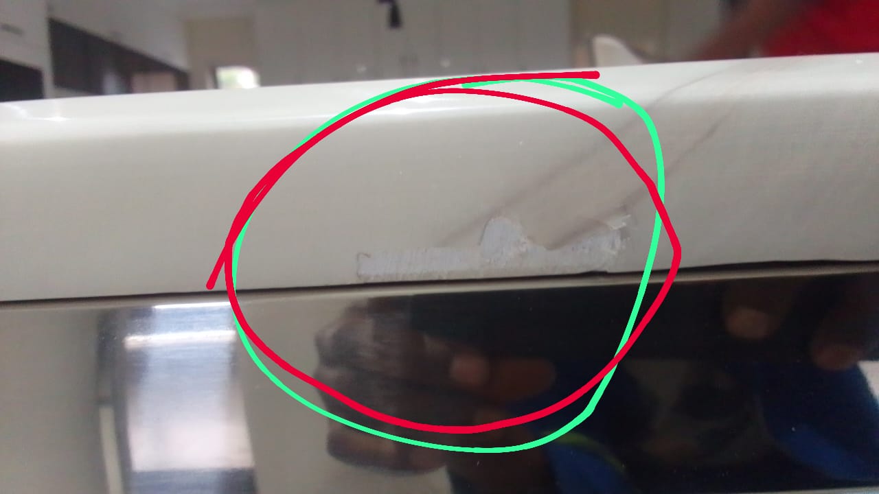 Monaco marble dining table-Outlet Sale (COLLECTION ONLY)