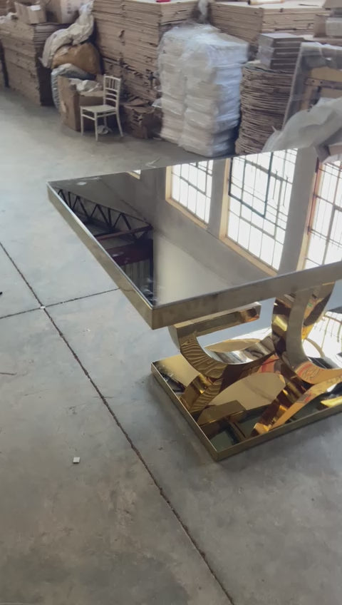 gold gucci dining table