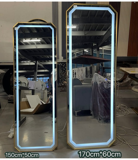 Square led standing mirrors 