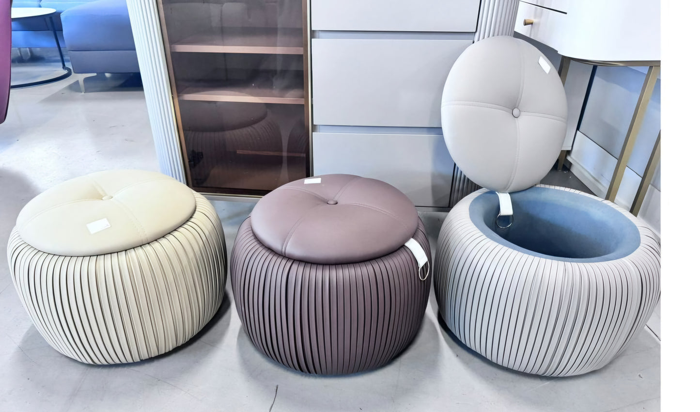 Round storage ottoman 