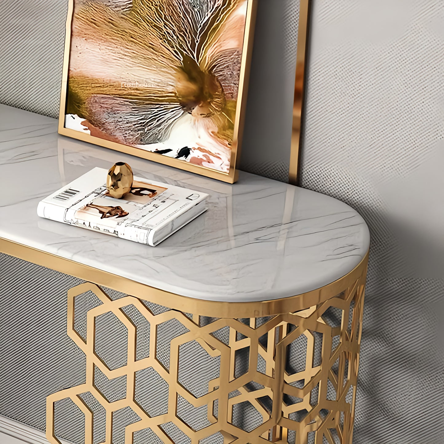 Rapallo gold console