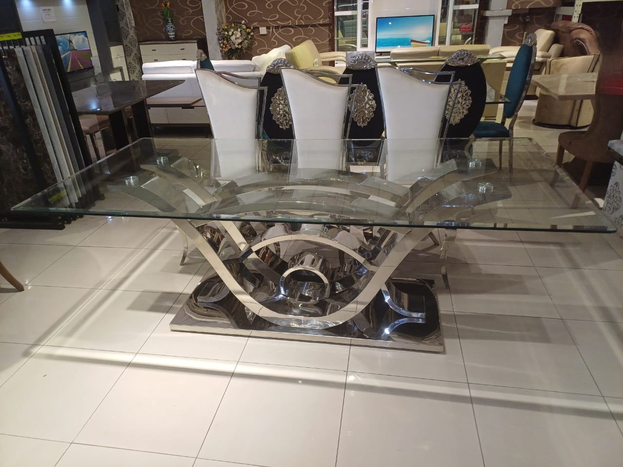 10 seater glass dining table